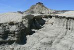 PICTURES/Bisti Badlands in De-Na-Zin Wilderness/t_Gray & Black4.JPG